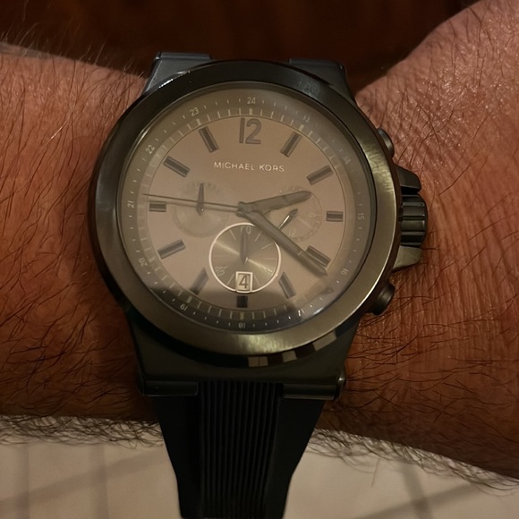 Men’s Michael Kors Watch - Picture 2 of 6